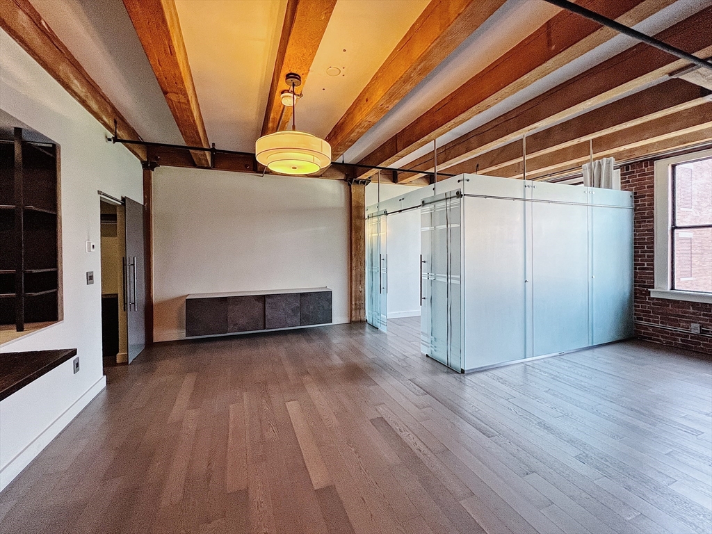 33 Sleeper St, Seaport District