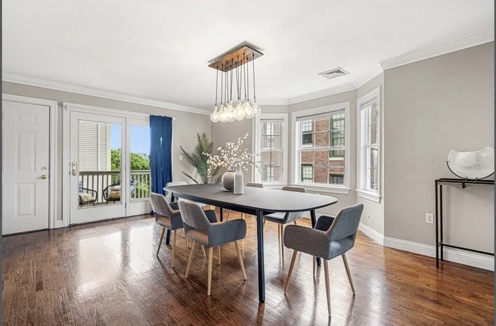 476 East 3rd St, South Boston