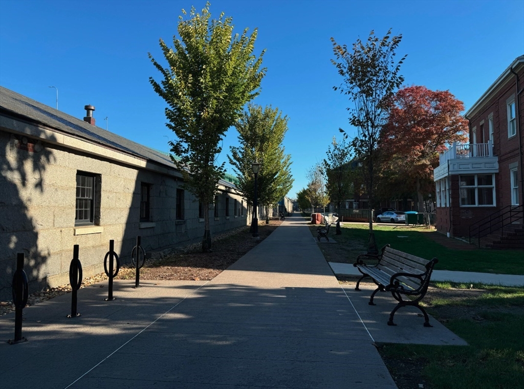 58 13th St, Charlestown