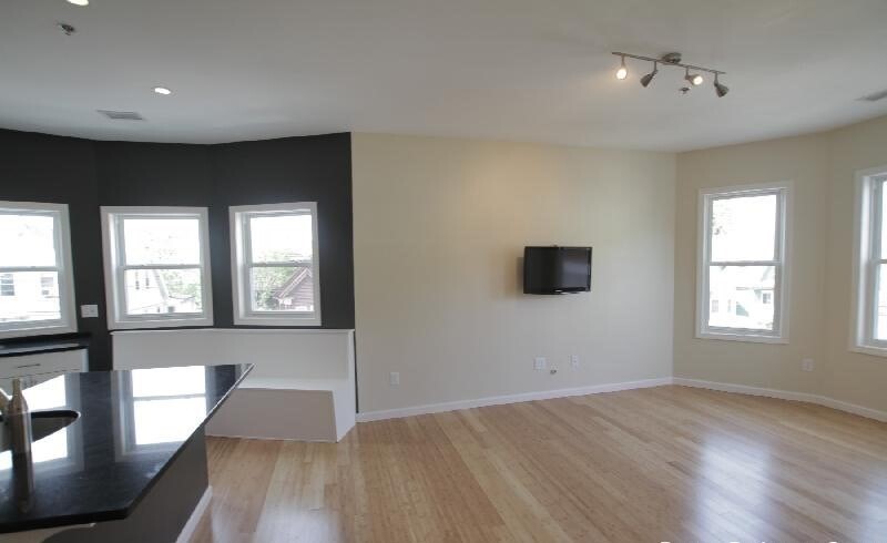 110 Chester St, Allston