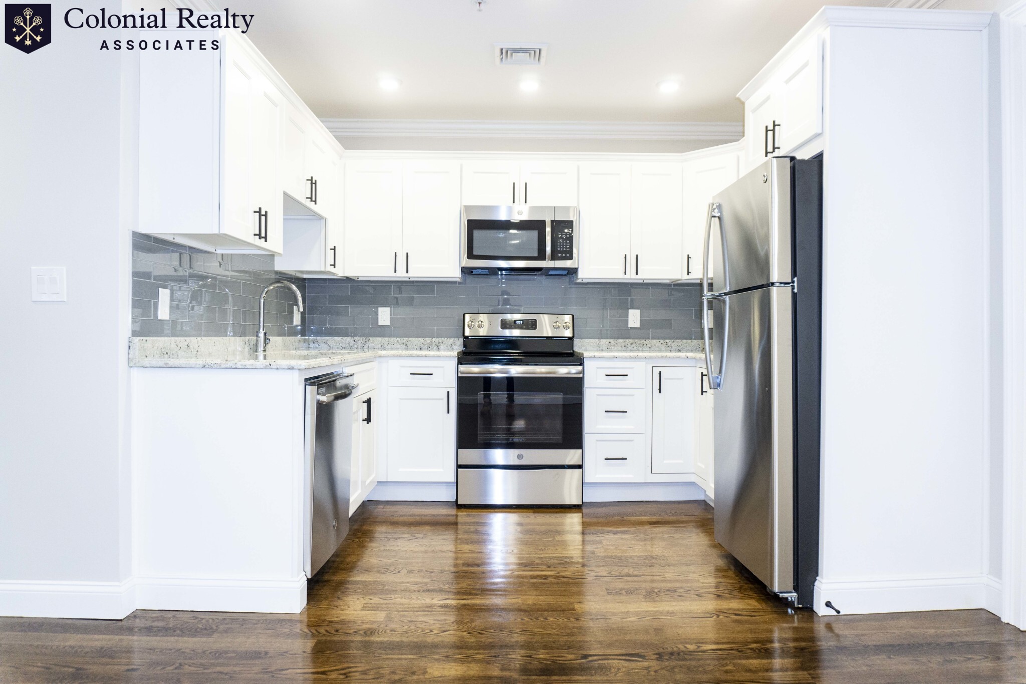 87 Morris St, East Boston