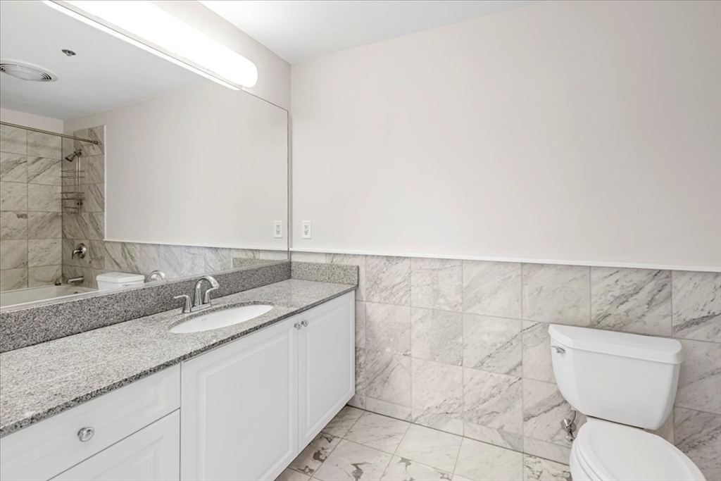 110 Cypress St, Brookline Village