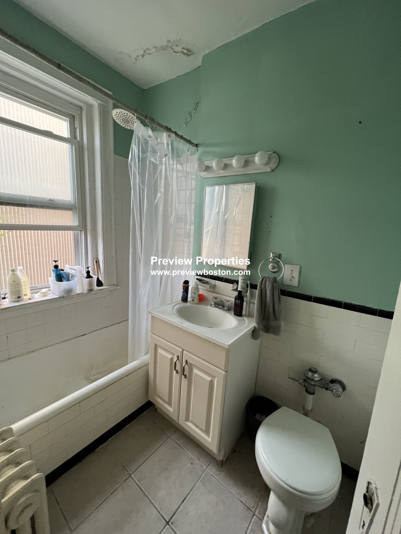 249 Chestnut Hill Ave, Brighton