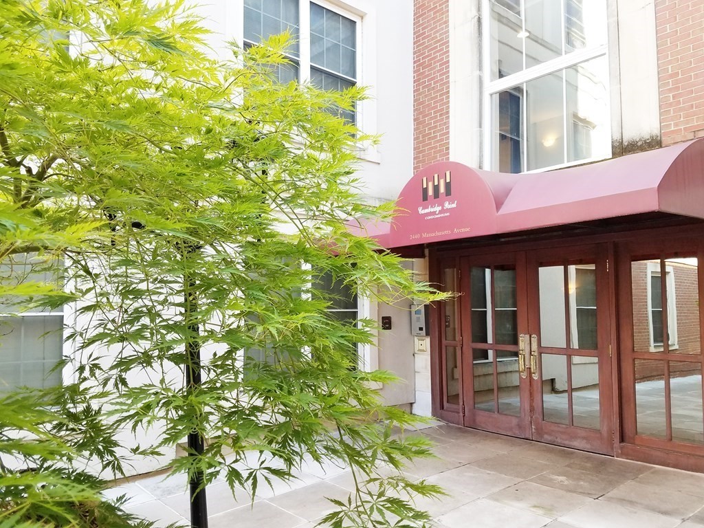 2440 Massachusetts Ave, Cambridge