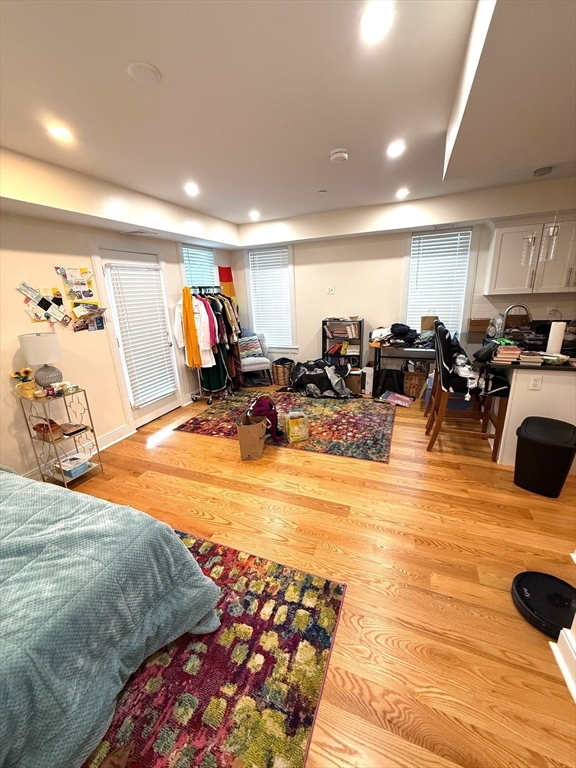 22 Rogers St, South Boston