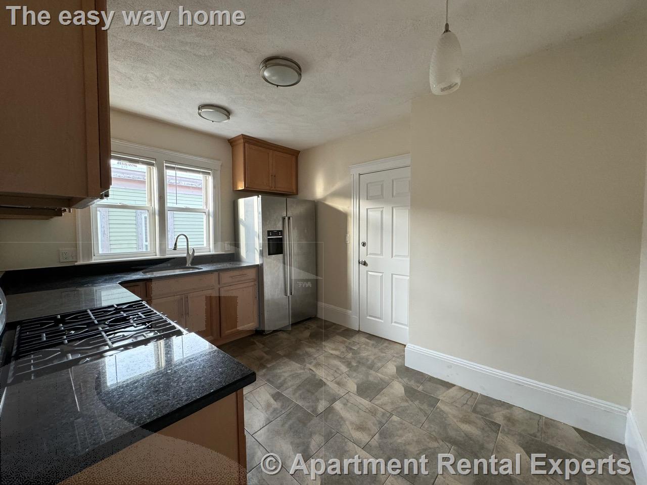 65 Conwell Ave, Teele Square