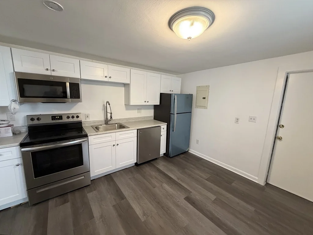 149 Adams St, Waltham