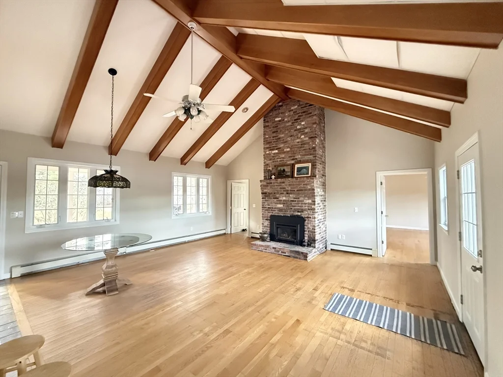 186 County Rd, West Wareham