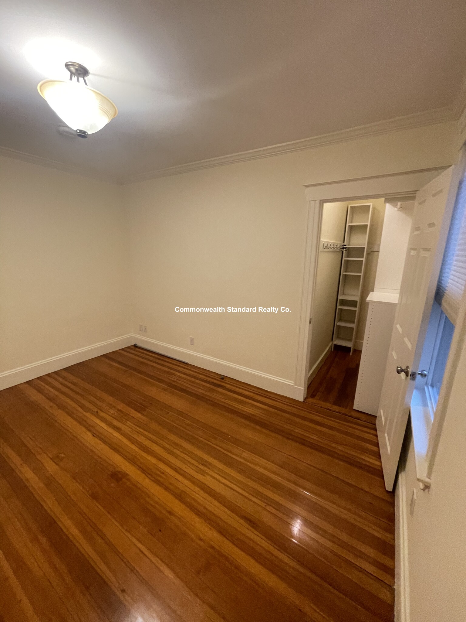 17 Hillside Rd, Newton Highlands