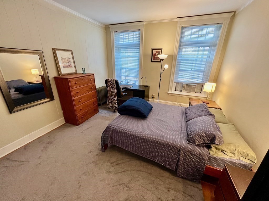 36 Winchester, Brookline