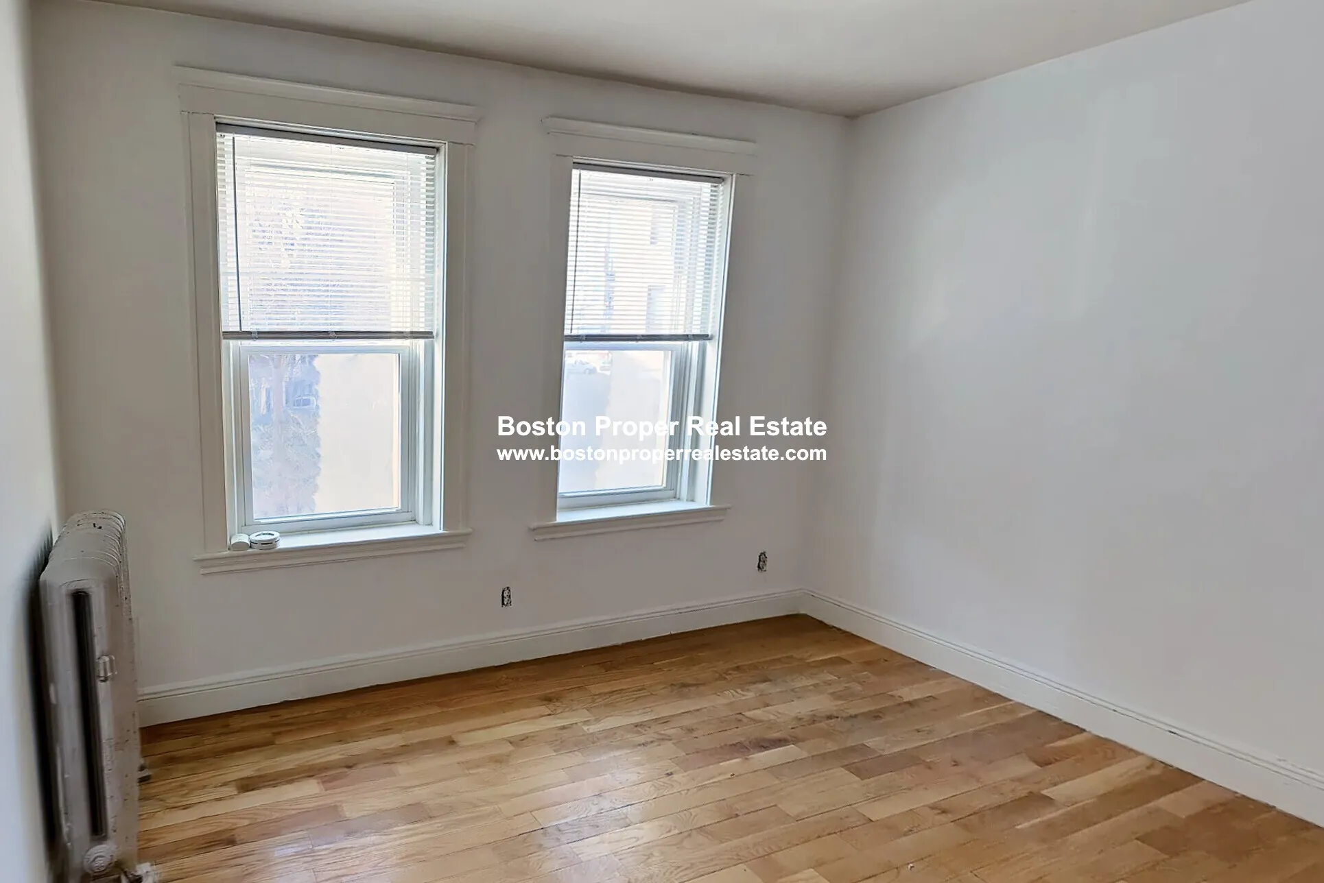 137 Park Dr, Fenway