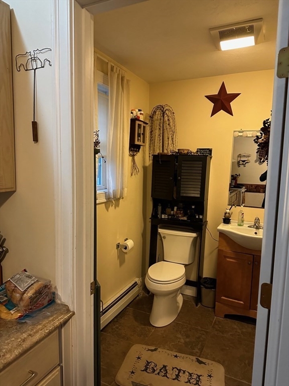 38 Reservoir, Holden