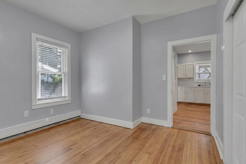 39 Hope St, Attleboro