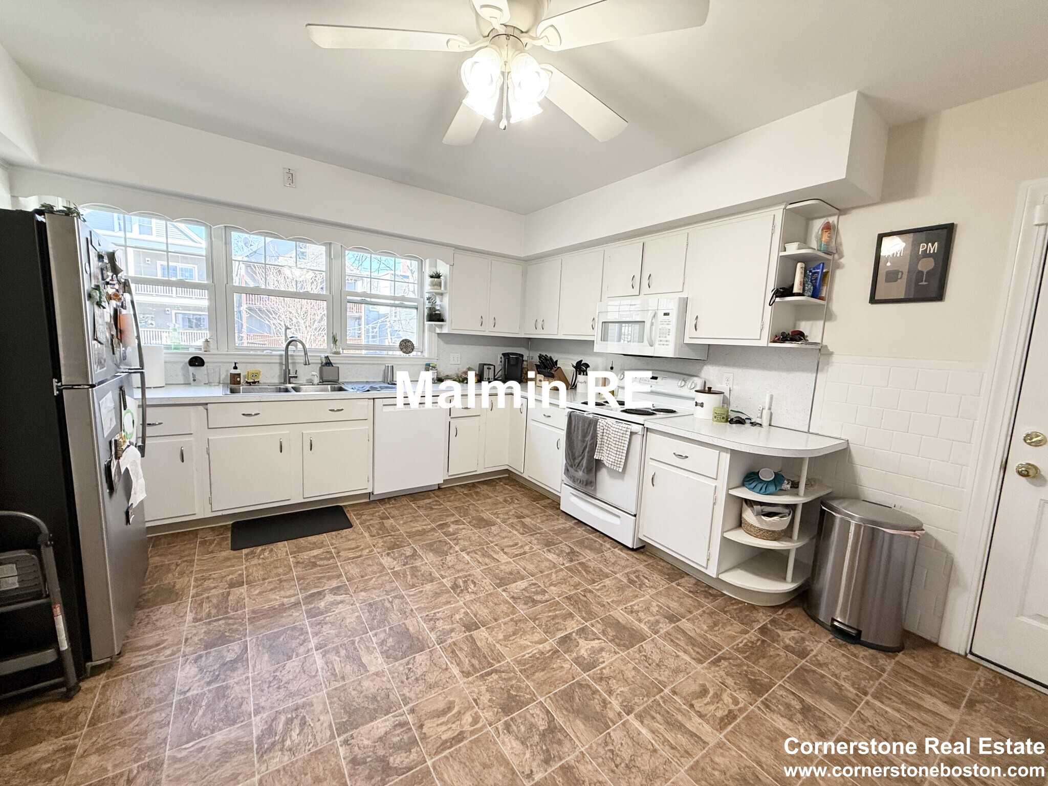 920 East 4th St, South Boston