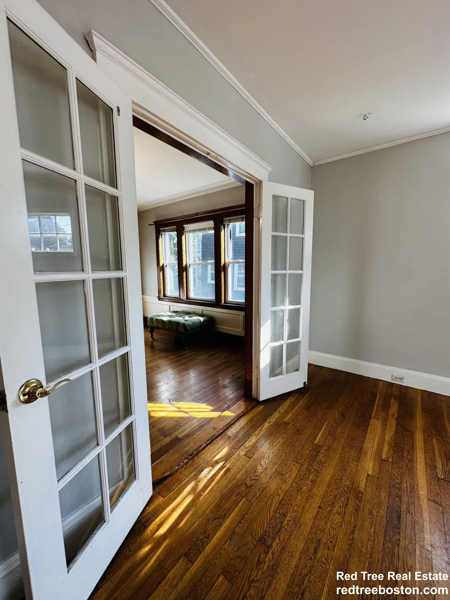 12 Saint Peter St, Jamaica Plain