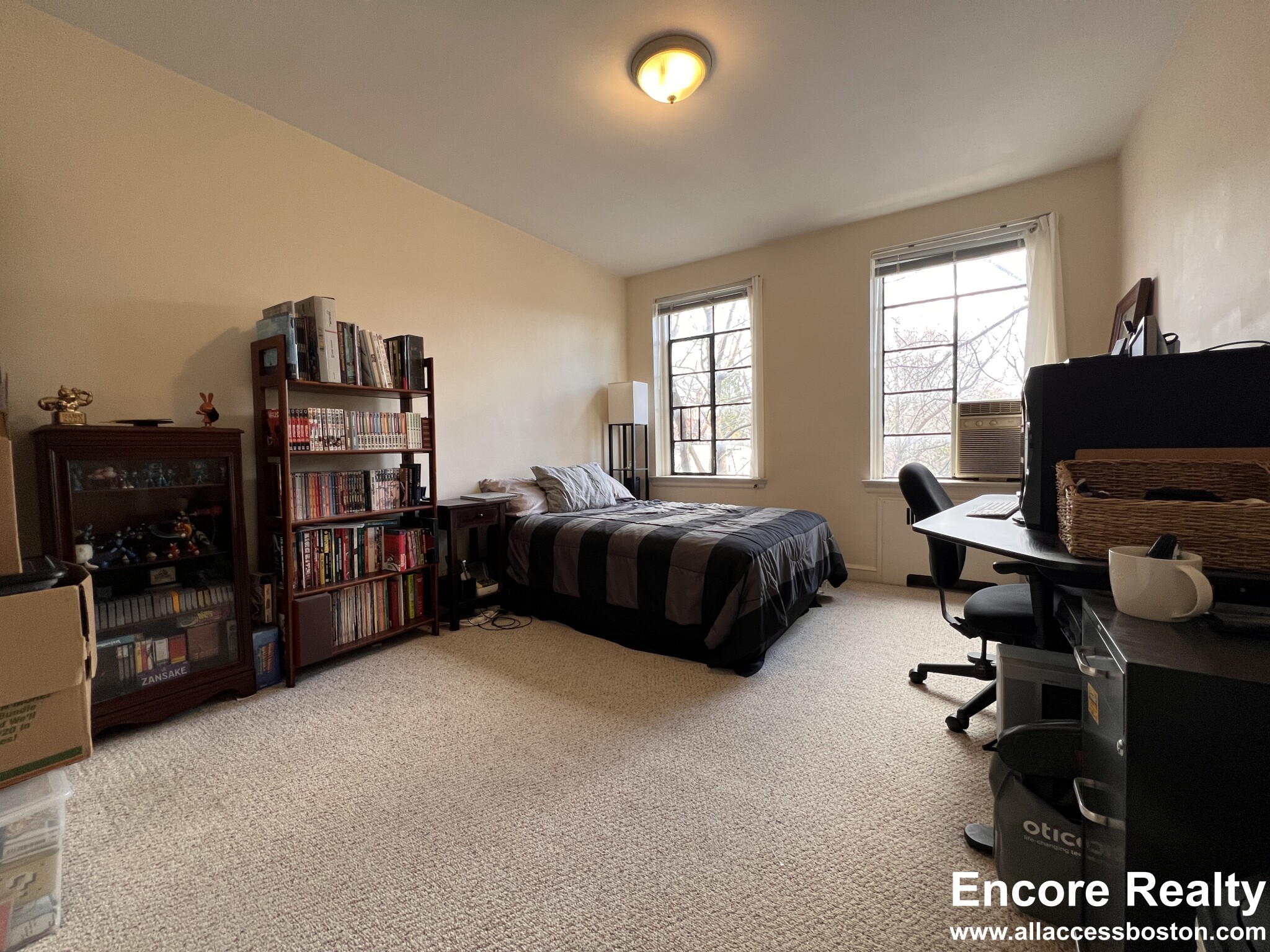 93 Longwood Ave, Coolidge Corner