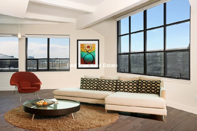 1126 Boylston St, Fenway