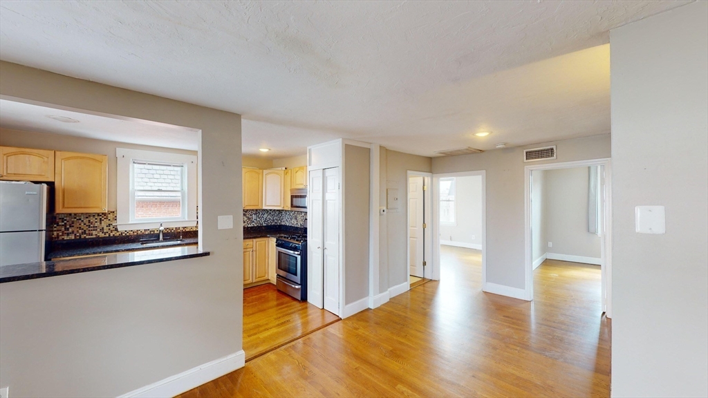 367 Dorchester Ave, South Boston