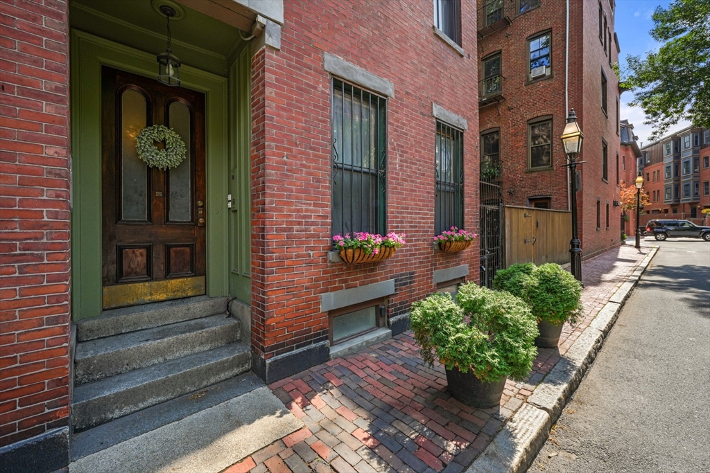 50 Lawrence St, South End