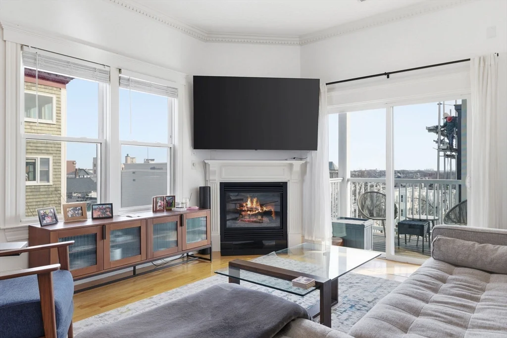 88 G St, South Boston