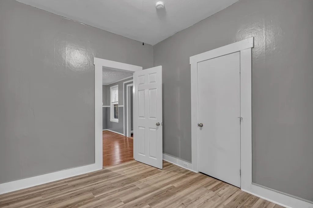 13 Pacific St, Fitchburg