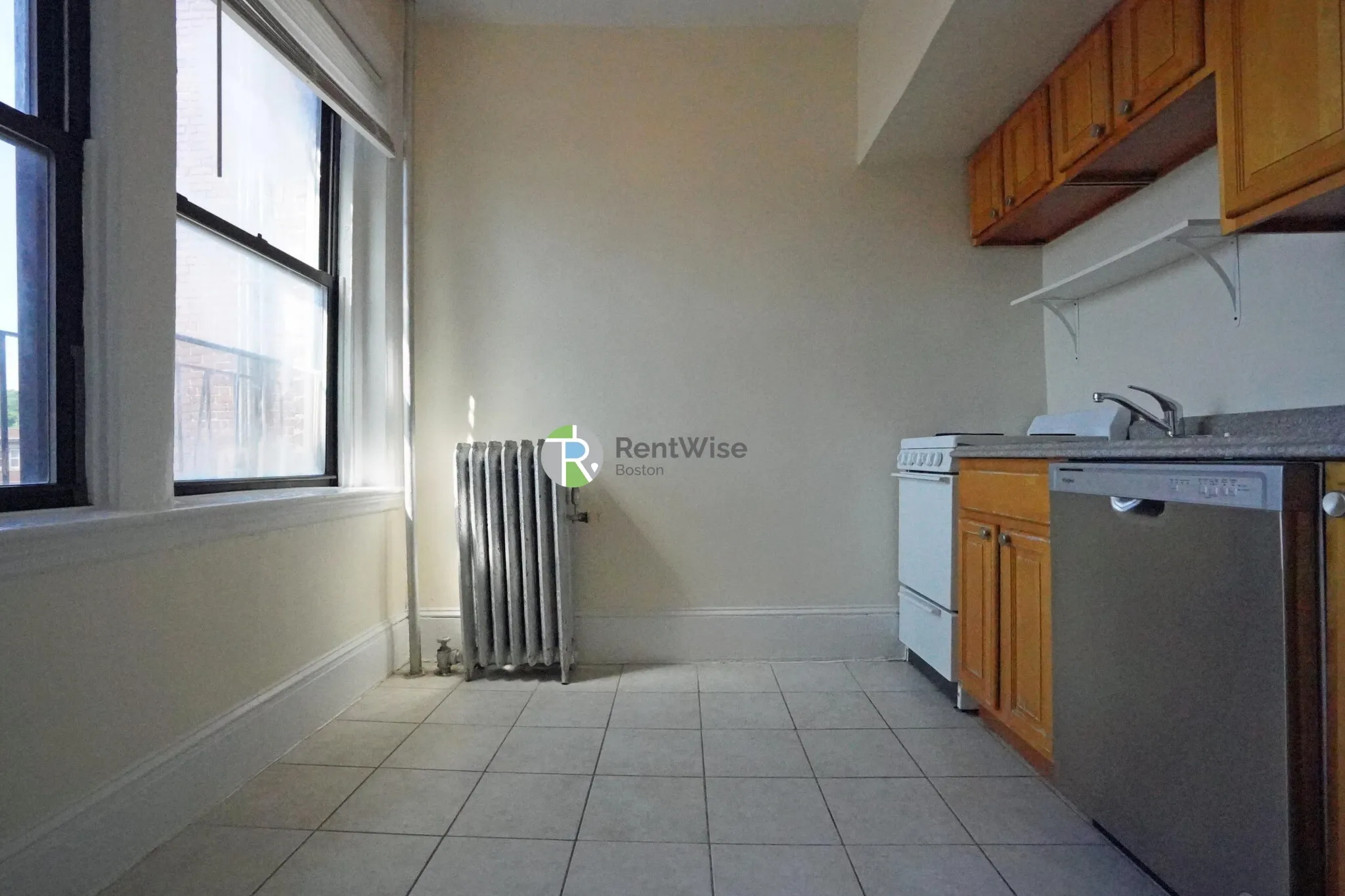 1212 Commonwealth Ave, Brighton