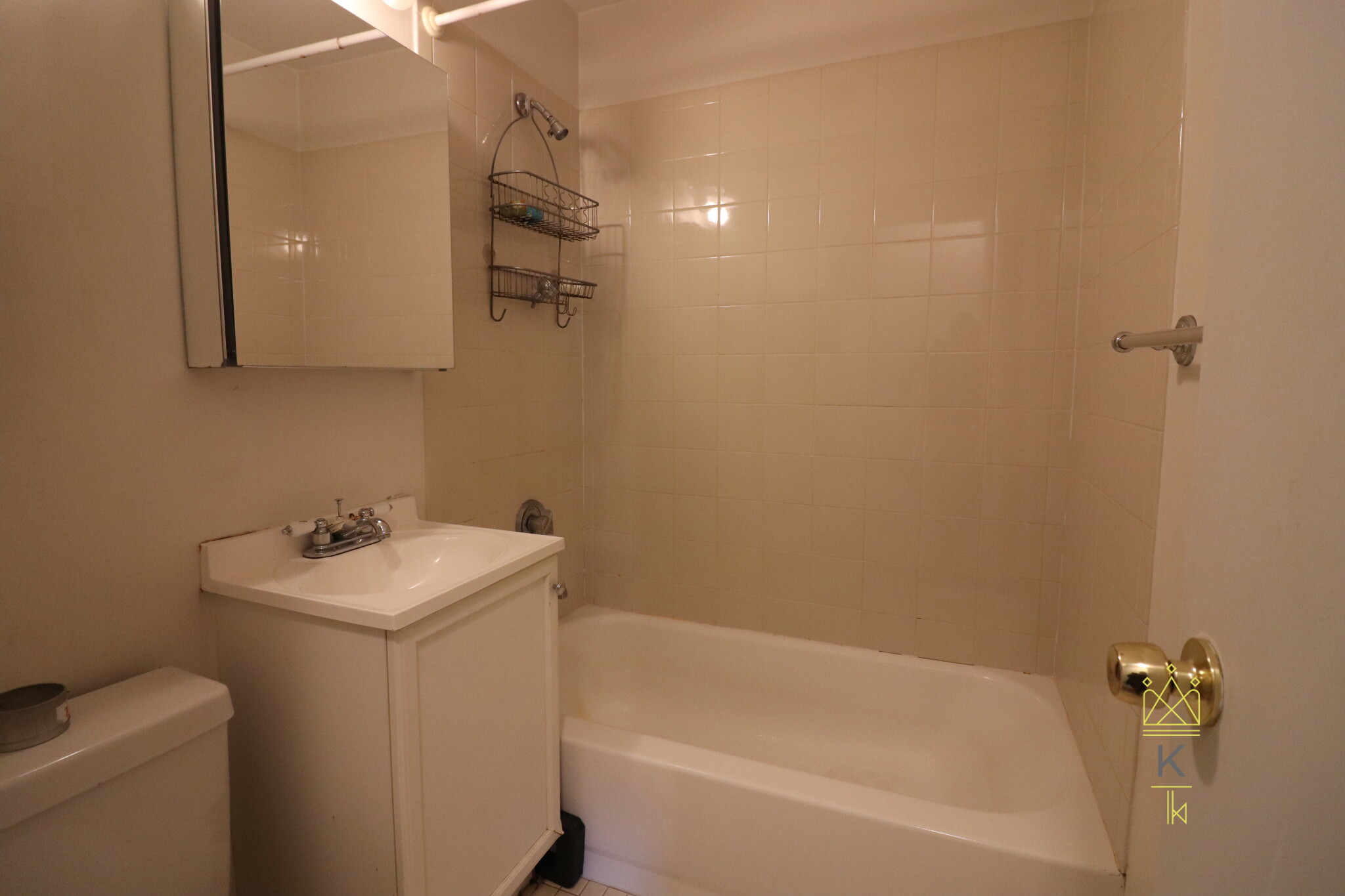 202 Saint Paul St, North Brookline