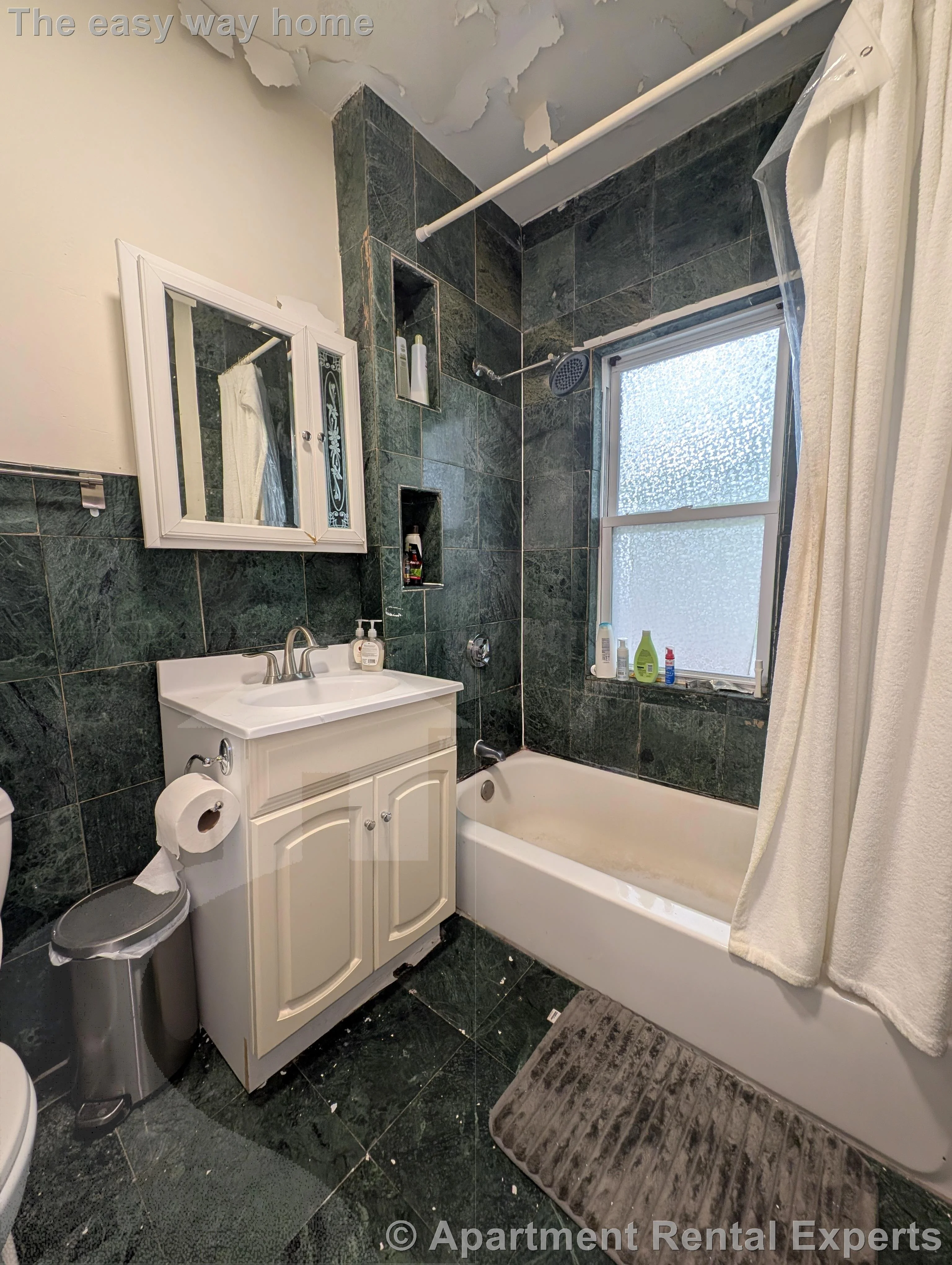 16 Curtis Ave, Tufts