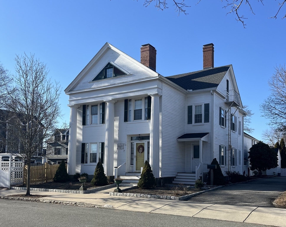 19 Washington, Beverly