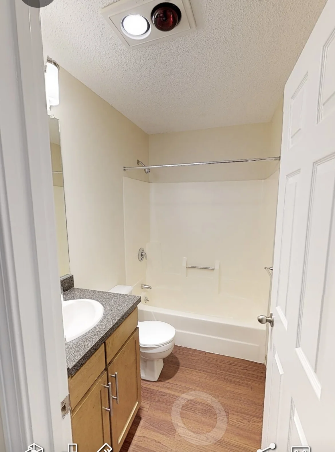 1 Arboretum Way, Burlington