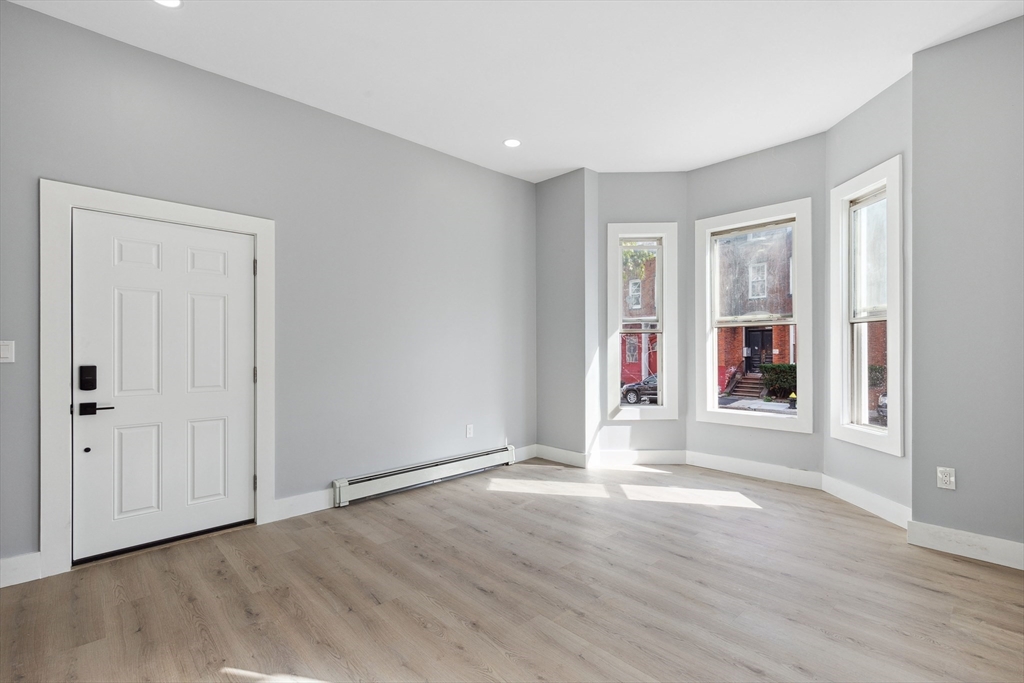 91 Blue Hill Ave, Boston