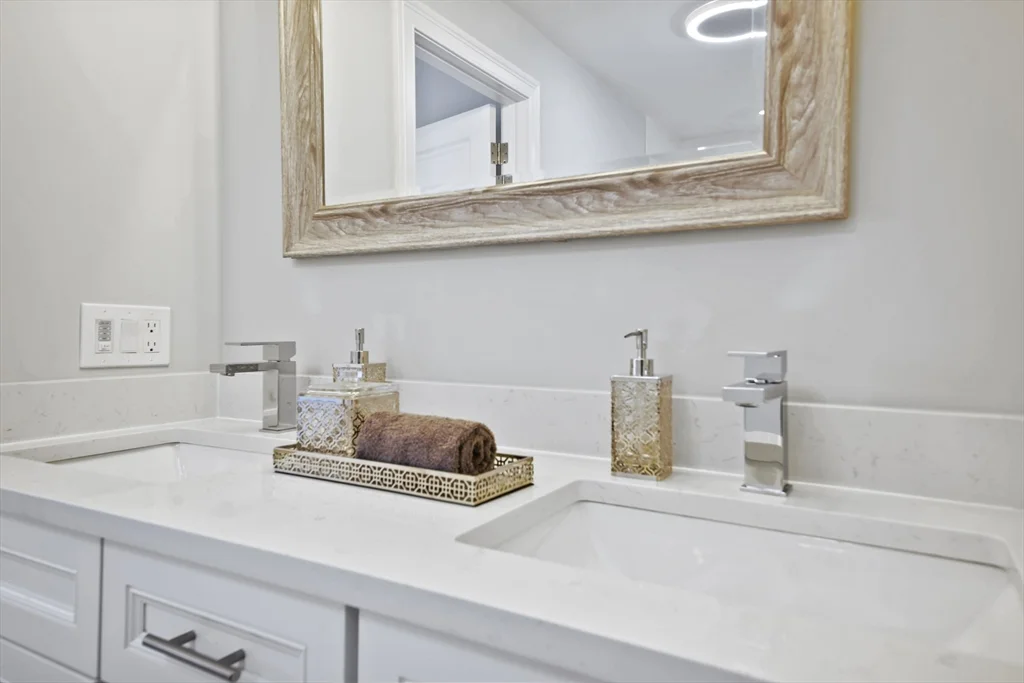 80 Massachusetts Ave, Arlington