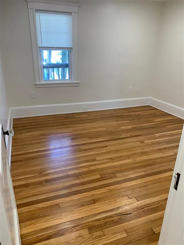 25 Laurel St, Arlington Heights