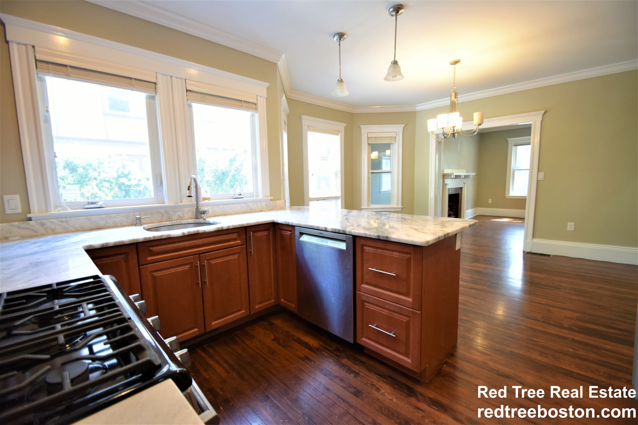 179 Tremont St, Newton Corner