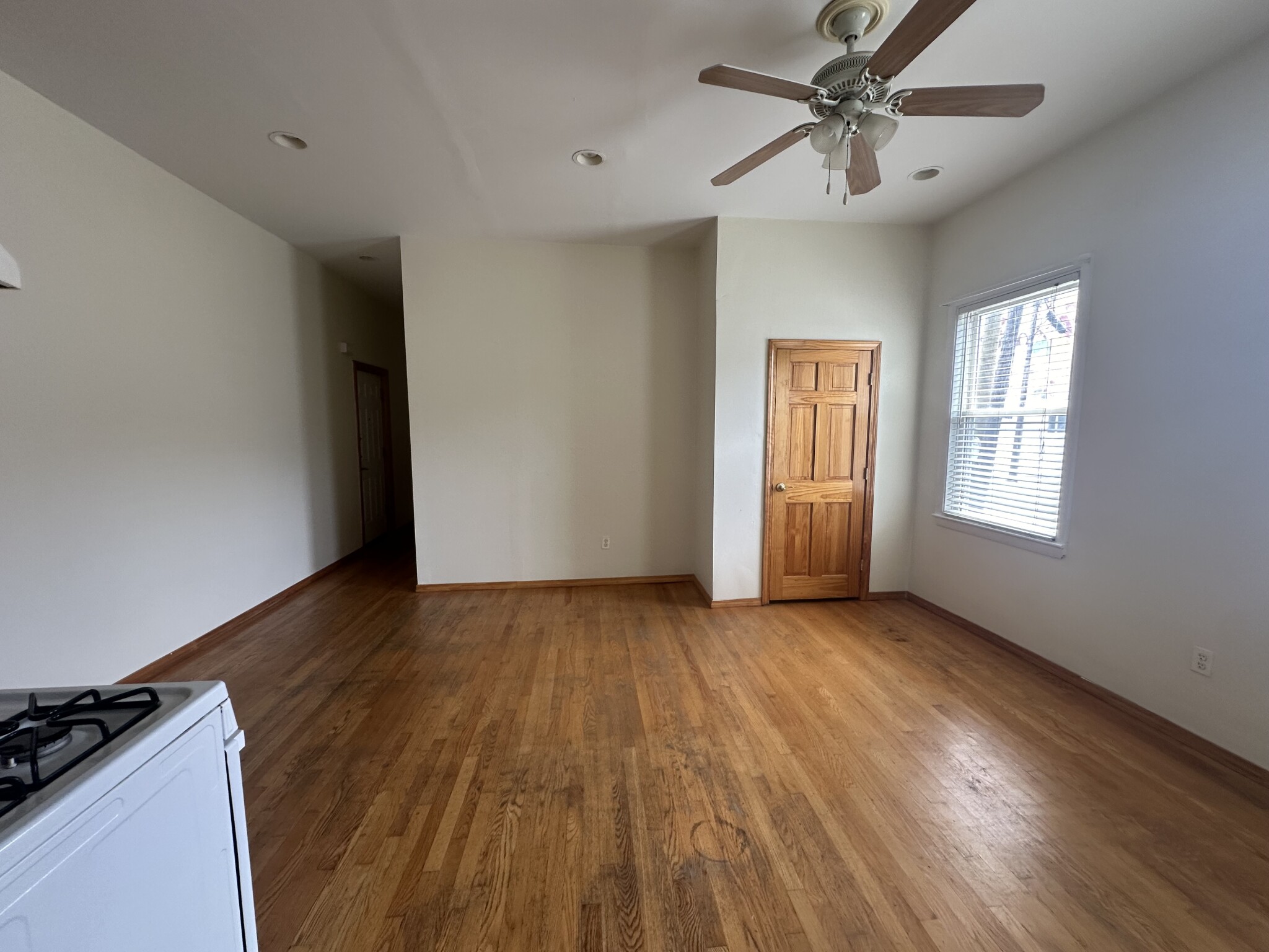 29 Park St, Ward Two