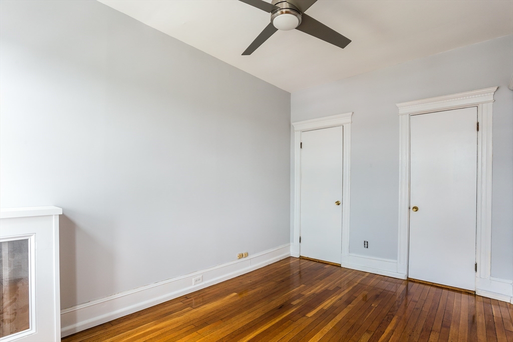 137 Peterborough St, Fenway