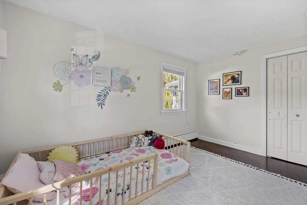 193 Bonham Rd, Dedham