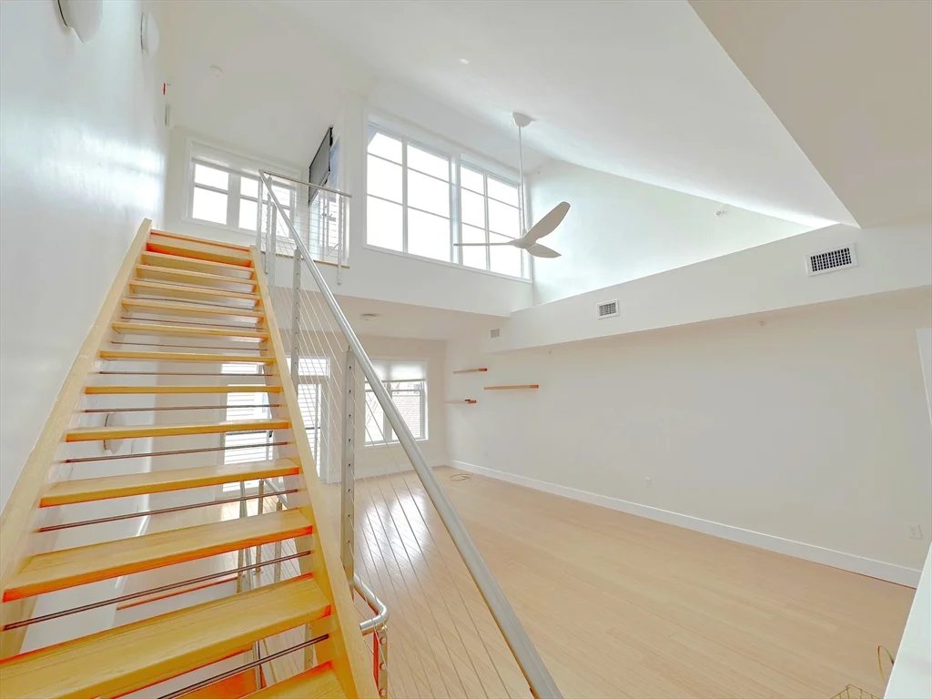 6 Beacon, Ward Two