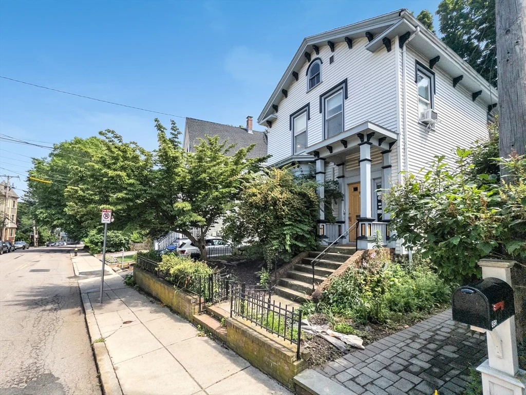 69 Spring Park Ave, Jamaica Plain