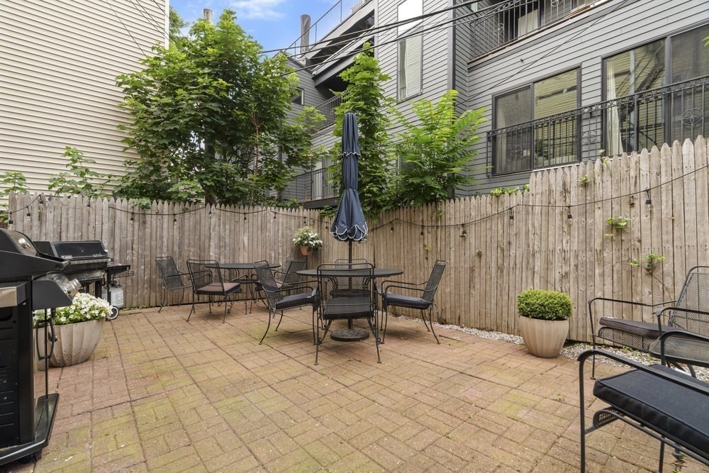 436 West 2nd St, South Boston