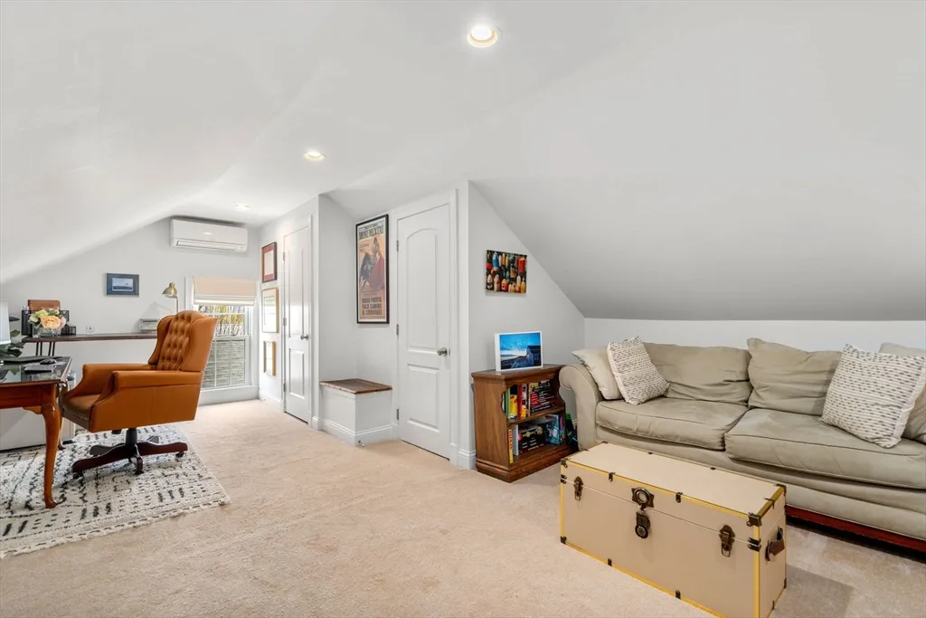 27 Champa St, Newton