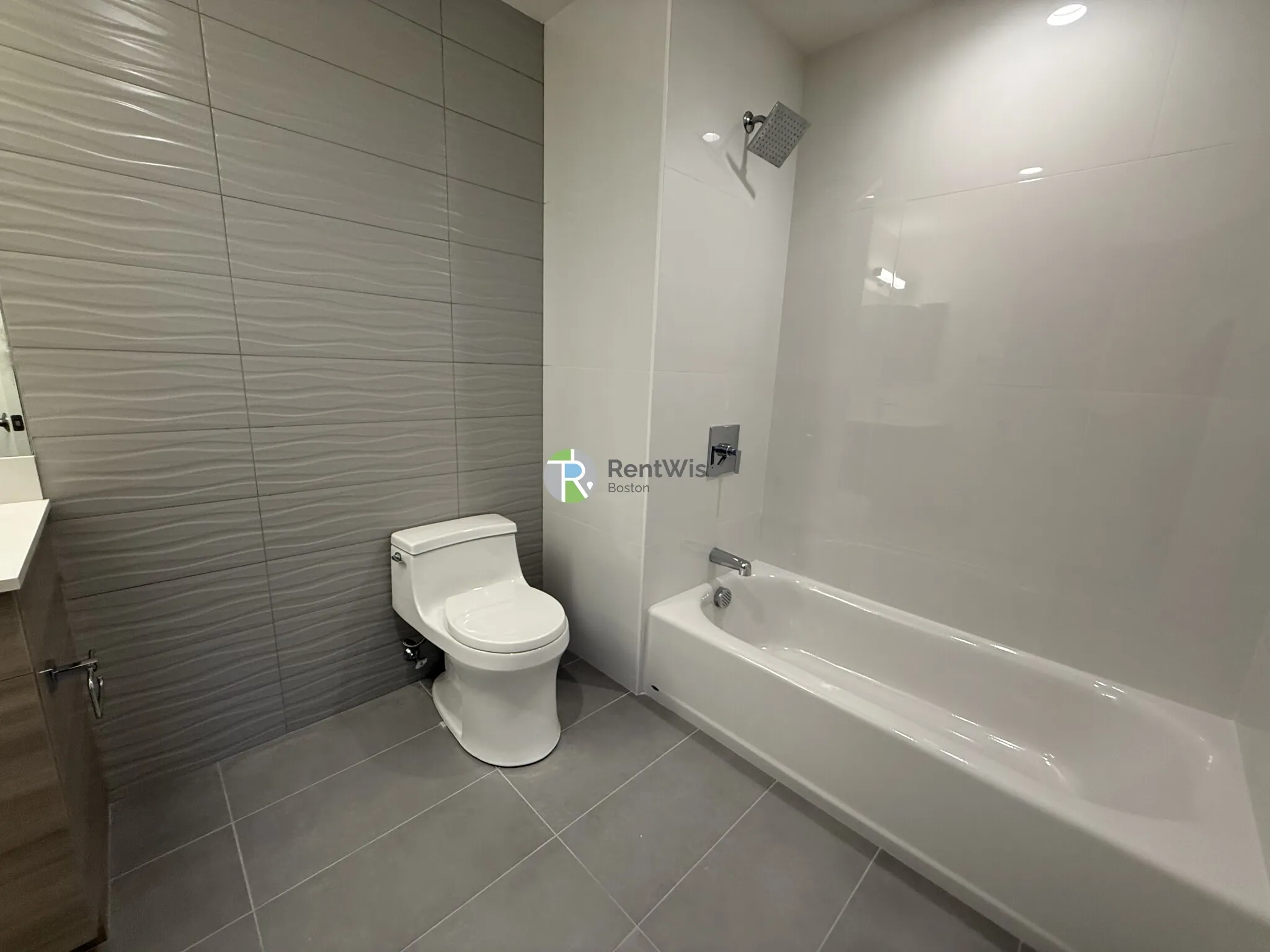 1079 Commonwealth Ave, Allston