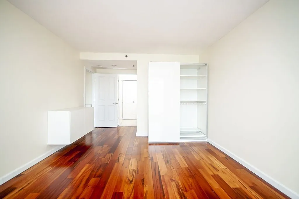 10 Museum Way, East Cambridge