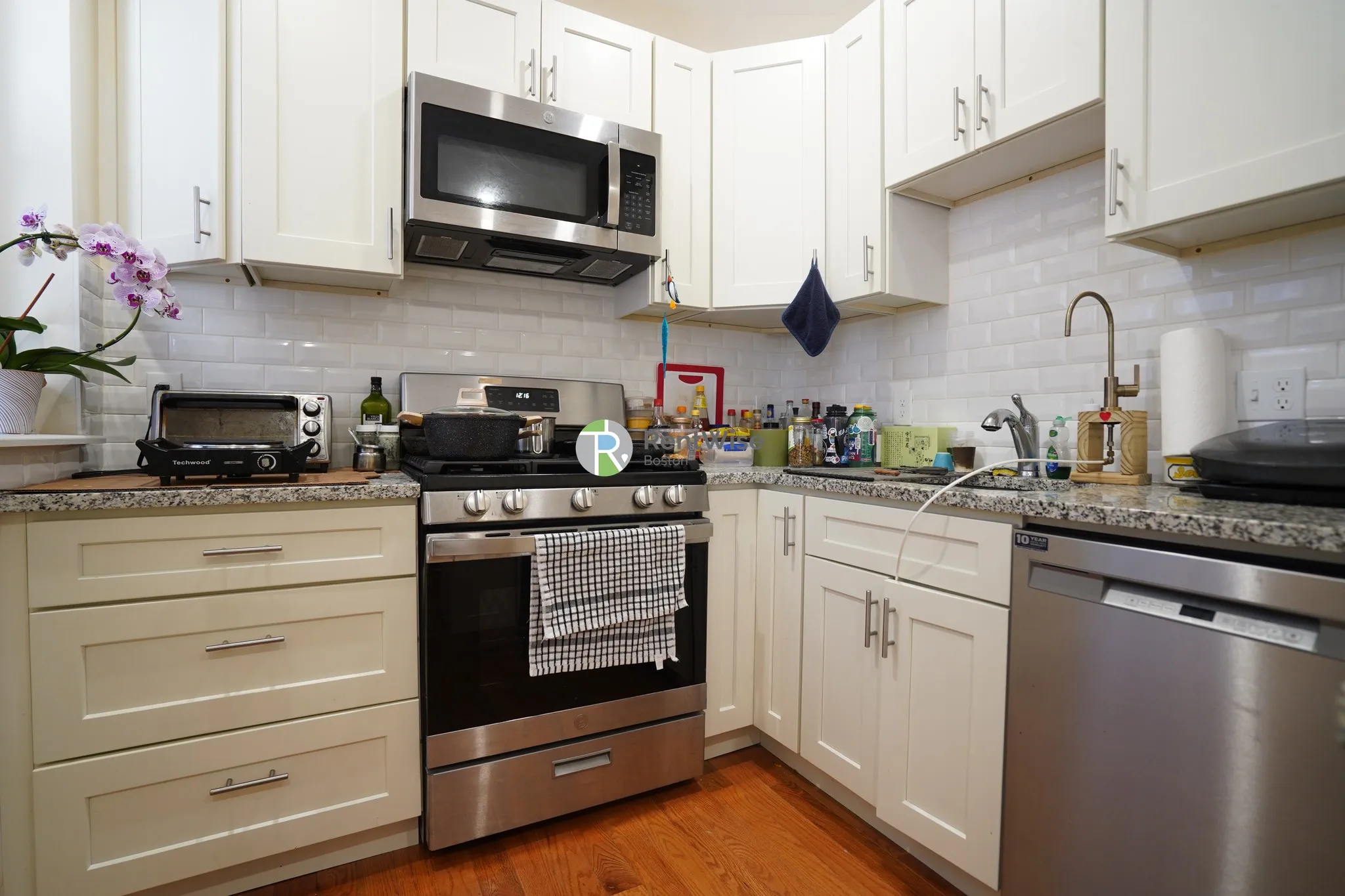25 Queensberry St, Fenway