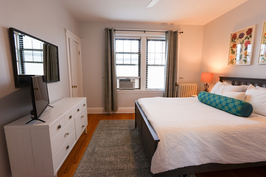 370 Chestnut Hill Ave, Brighton