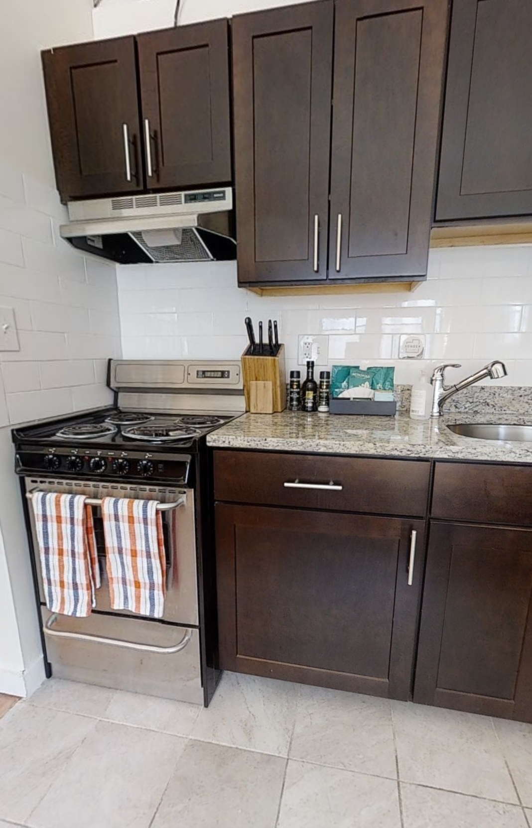 62 Boylston St, Downtown