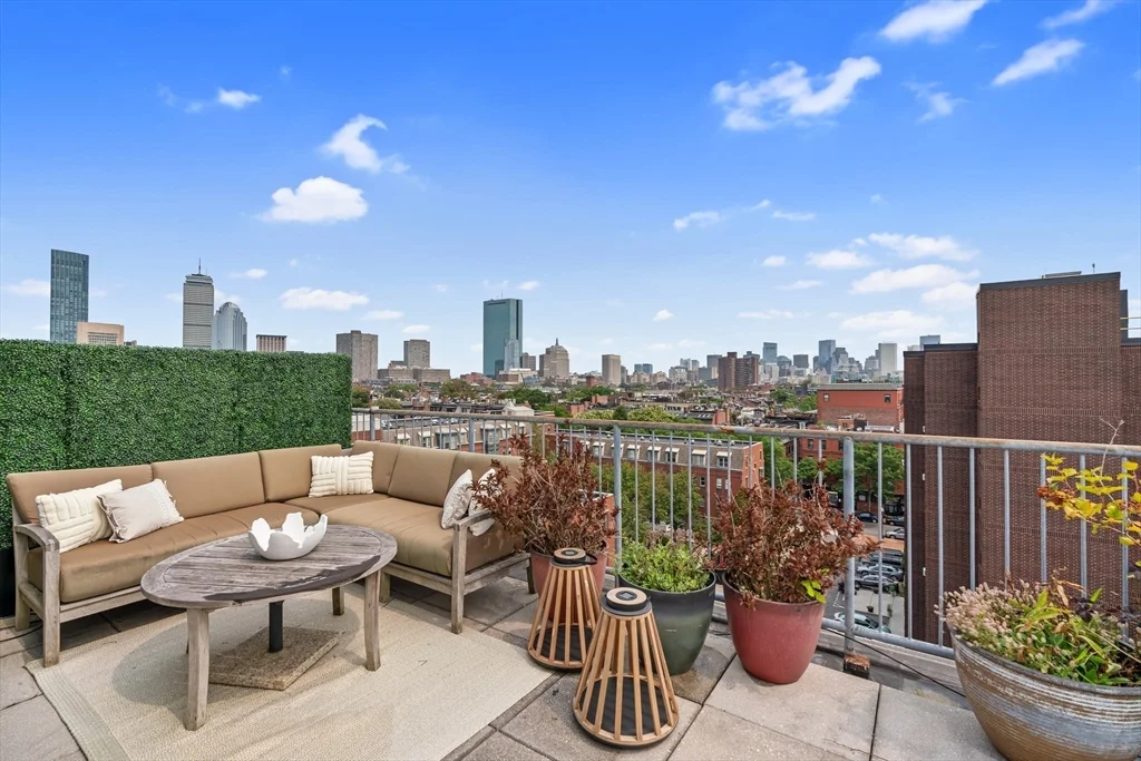 1721 Washington St, South End