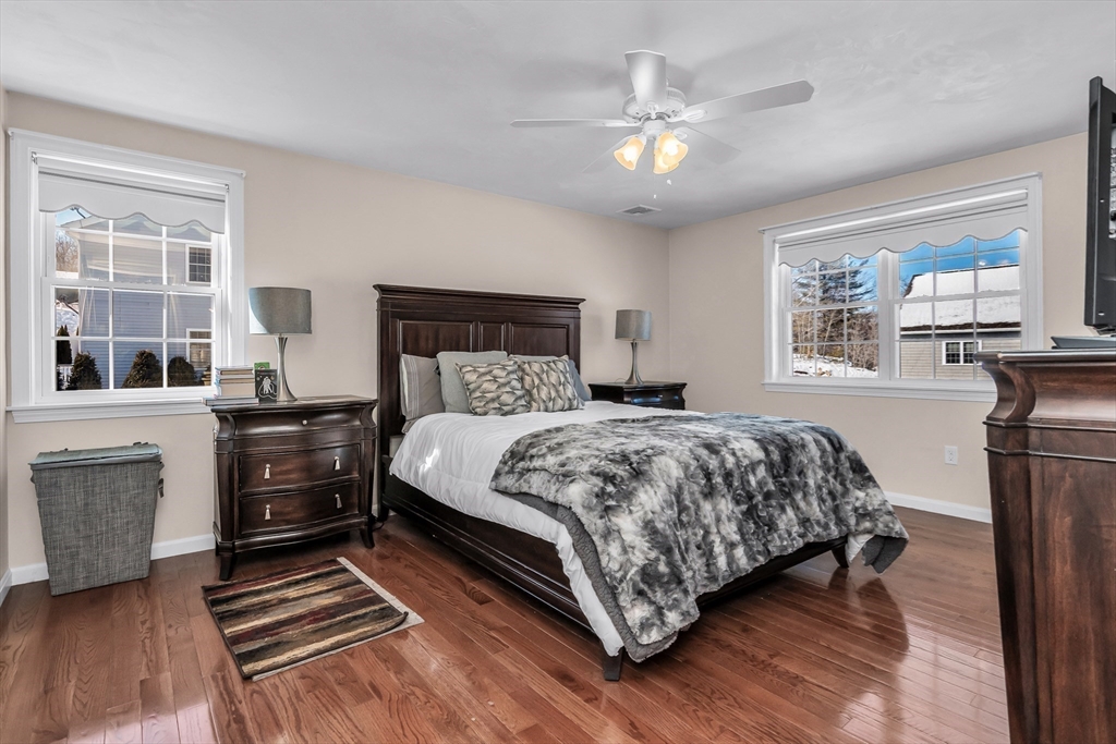 6 Gedney Dr, Peabody