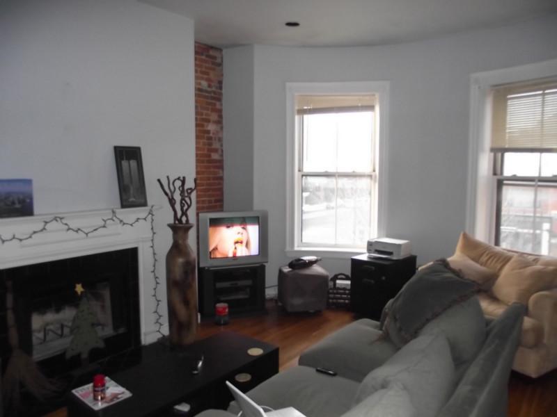 1742 Washington St, South End