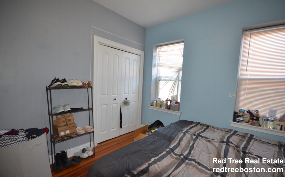 191 Boylston St, Jamaica Plain